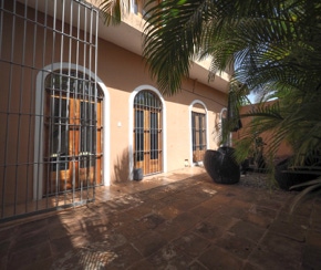 offices domrep tours